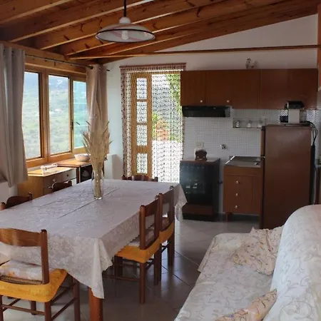 Apartment Villetta Annunziata, Indipendente E Panoramica Nell' Isola Di *